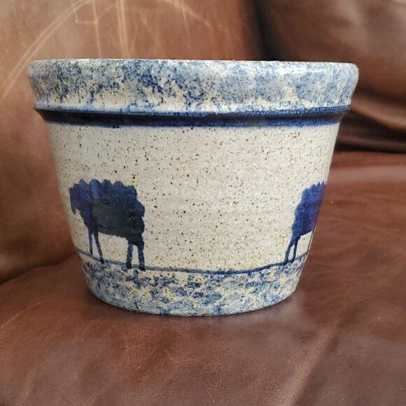 Sugar Camp Ceramic Bread Bowl - Picture 4 of 6